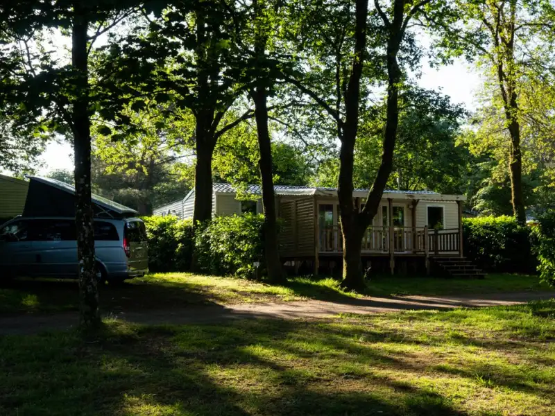 Mobil-home de camping entretenu par DMR Nettoyage sur la côte catalane