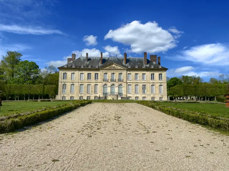 Château de prestige avec parc entretenu dans les Pyrénées-Orientales